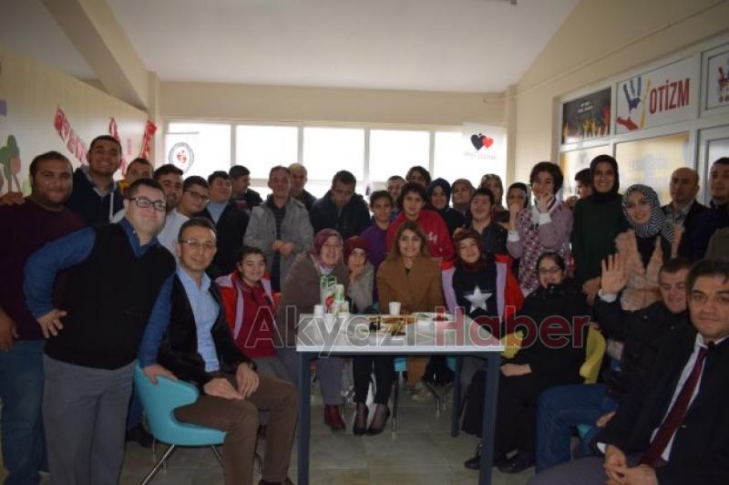 Kaymakam Güney Özel Eğitim Okulunun Yerli Malı Haftası etkinliğine katıldı