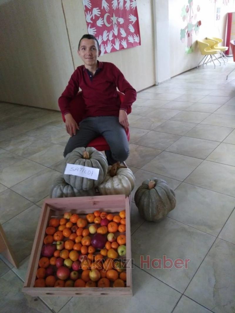 Kaymakam Güney Özel Eğitim Okulunun Yerli Malı Haftası etkinliğine katıldı