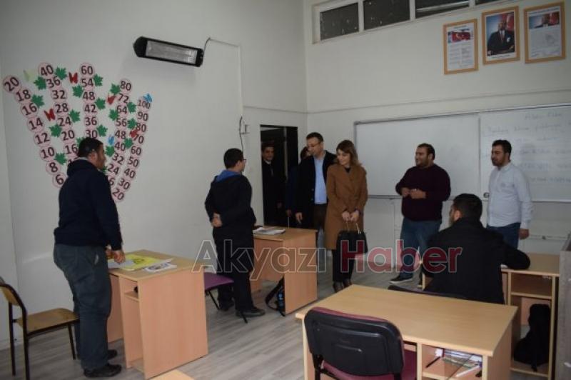 Kaymakam Güney Özel Eğitim Okulunun Yerli Malı Haftası etkinliğine katıldı