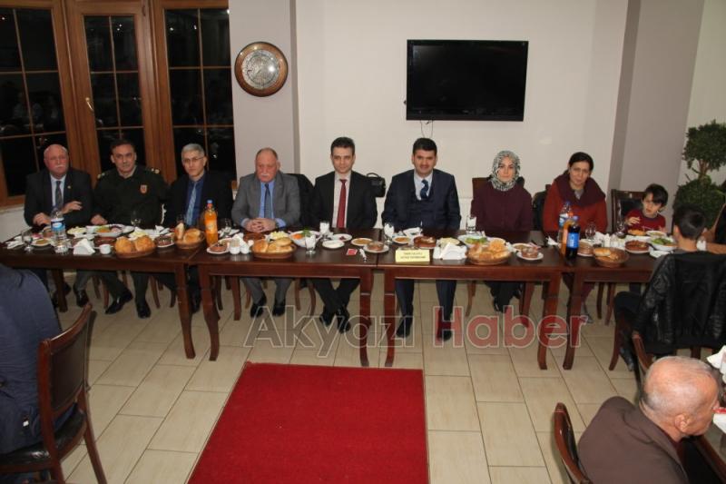 Kaymakam Kalaylı'na Veda Yemeği Düzenlendi