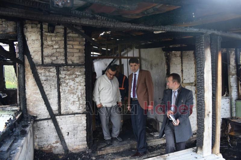 Kaymakam Kalaylı Yanan Ev ve Samanlıkta İnceleme Yaptı