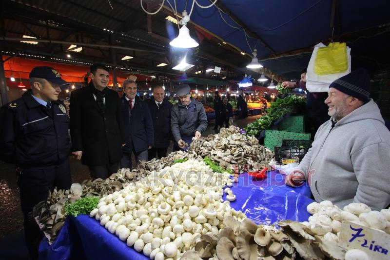 KAYMAKAM VE BAŞKANDAN PAZARYERİ ZİYARETİ