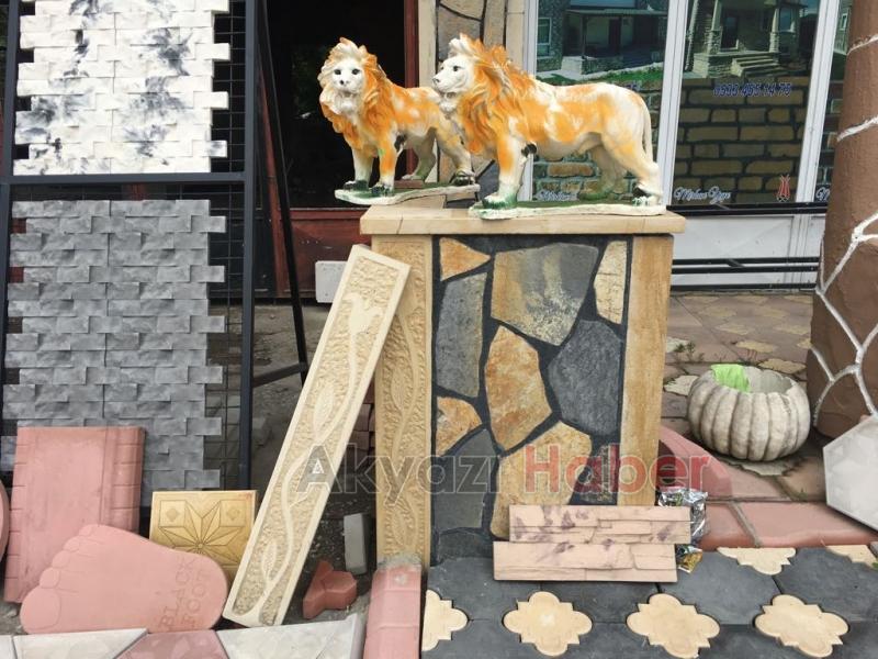 Kayrak Taşları Uygulama Mağazası Akyazı’da 