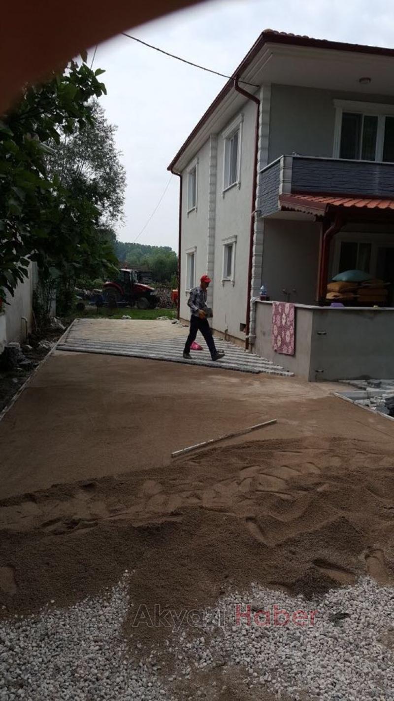 Kayrak Taşları Uygulama Mağazası Akyazı’da 