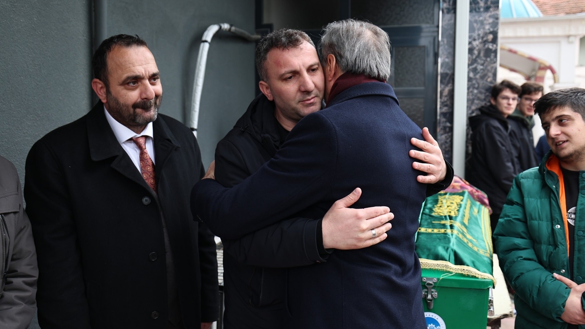 Kaza kurbanı yaşlı kadın toprağa verildi