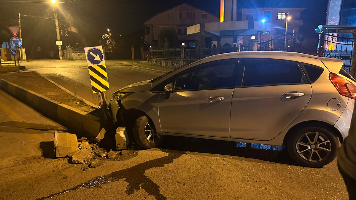 Kaza yaptı, aracı bırakıp gitti