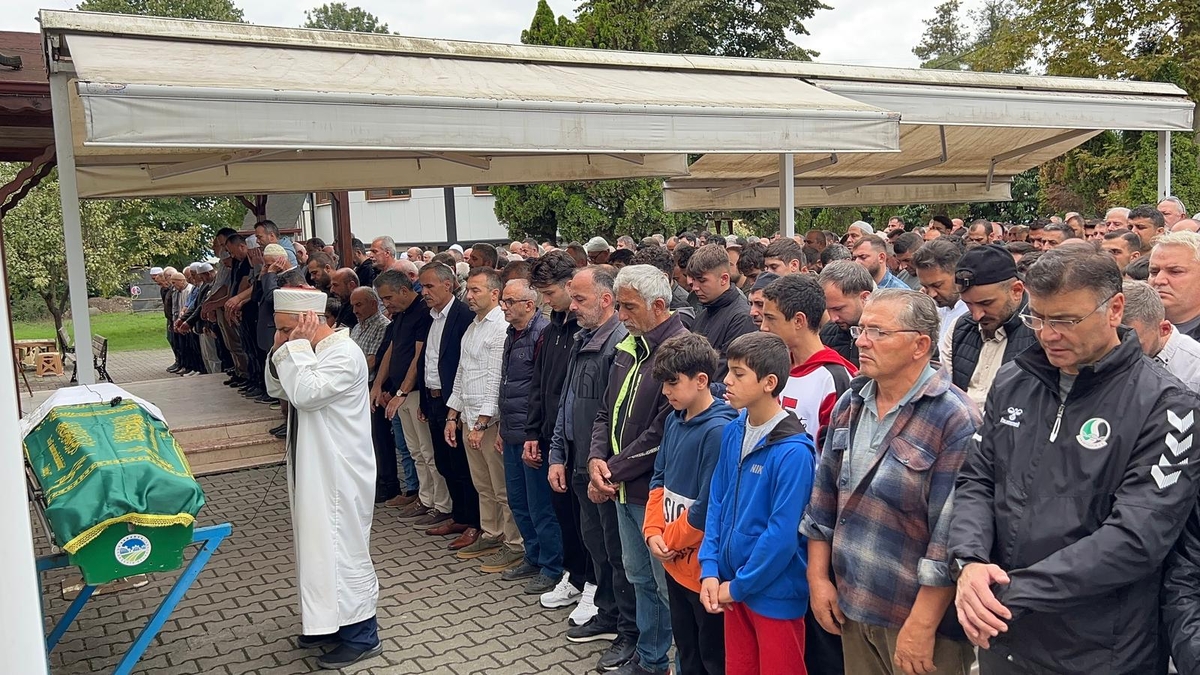 Kazada ölen 14 yaşındaki çocuğa acı veda