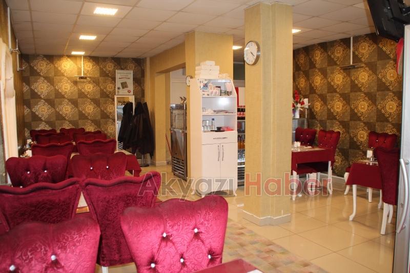 Kebapçı Niyazi Usta sizi Antep Sofrasına Davet Ediyor