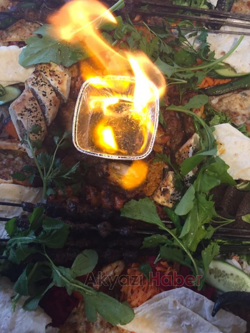 Kebapçı Niyazi Usta sizi Antep Sofrasına Davet Ediyor