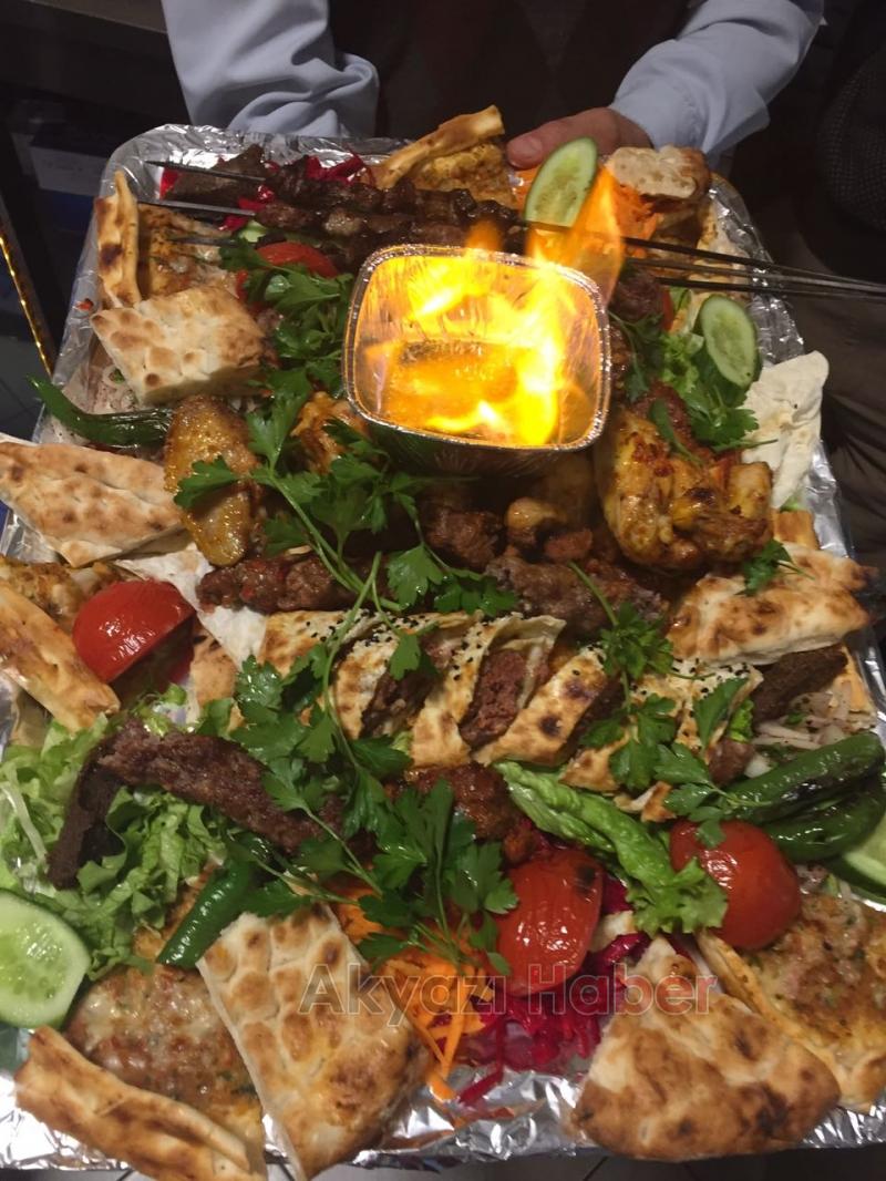 Kebapçı Niyazi Usta sizi Antep Sofrasına Davet Ediyor