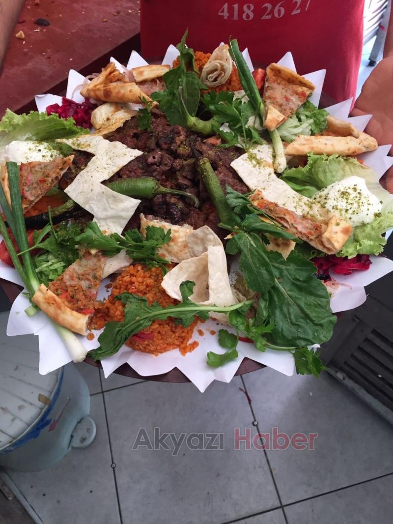 Kebapçı Niyazi Usta sizi Antep Sofrasına Davet Ediyor