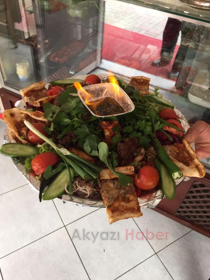 Kebapçı Niyazi Usta sizi Antep Sofrasına Davet Ediyor