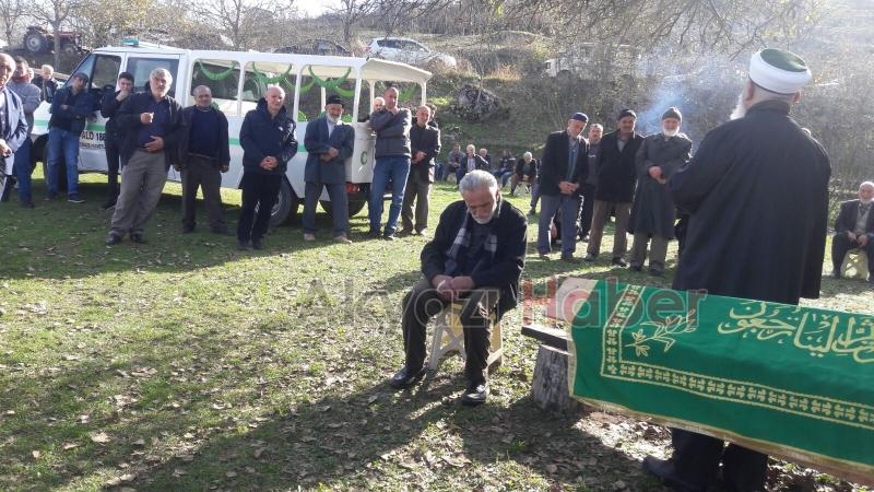 Kemal Bayrak Defnedildi