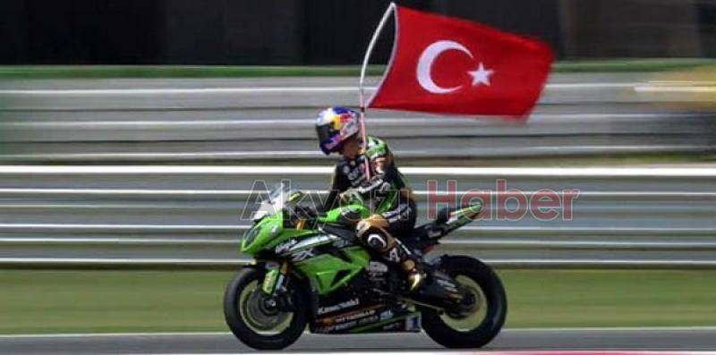 Kenan Sofuoğlu Zirvede Farkı Açıyor