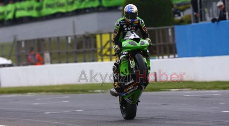 Kenan Sofuoğlu Zirvede Farkı Açıyor