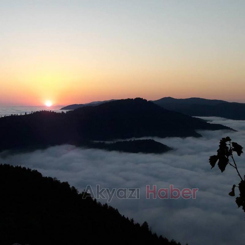 Keremali Dağı Mescidi ve Türbesinin Bekçiliğini Yapıyor