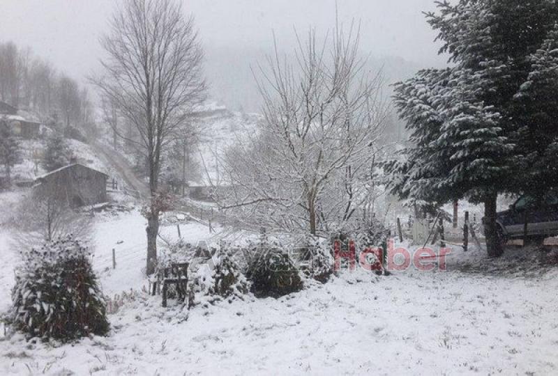 Keremali Yaylası Beyaza Büründü