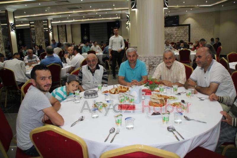 Kıraat Eğitim Merkezi Geleneksel İftar Yemeği Gerçekleşti