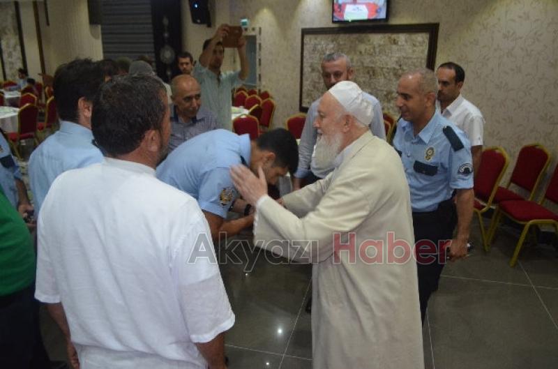 Kıraat Eğitim Merkezi İftar Programı Düzenledi