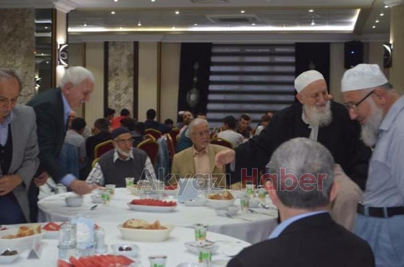 Kıraat Eğitim Merkezi İftar Yemeği Verdi