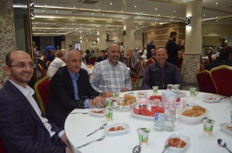 Kıraat Eğitim Merkezi İftar Yemeği Verdi