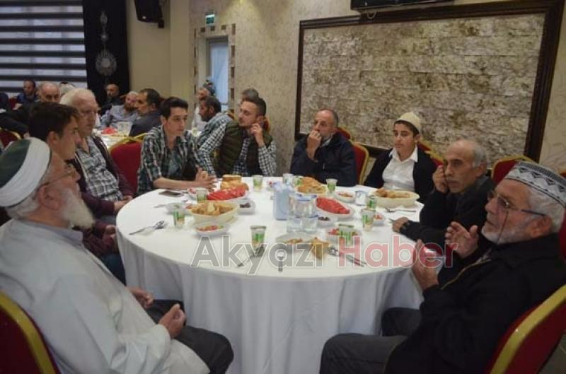 Kıraat Eğitim Merkezi İftar Yemeği Verdi