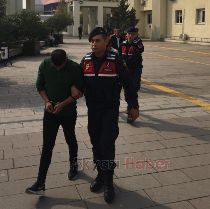 Kiraladıkları araçla Depoyu soyup 1 ton 800 kilo fındık çaldılar 