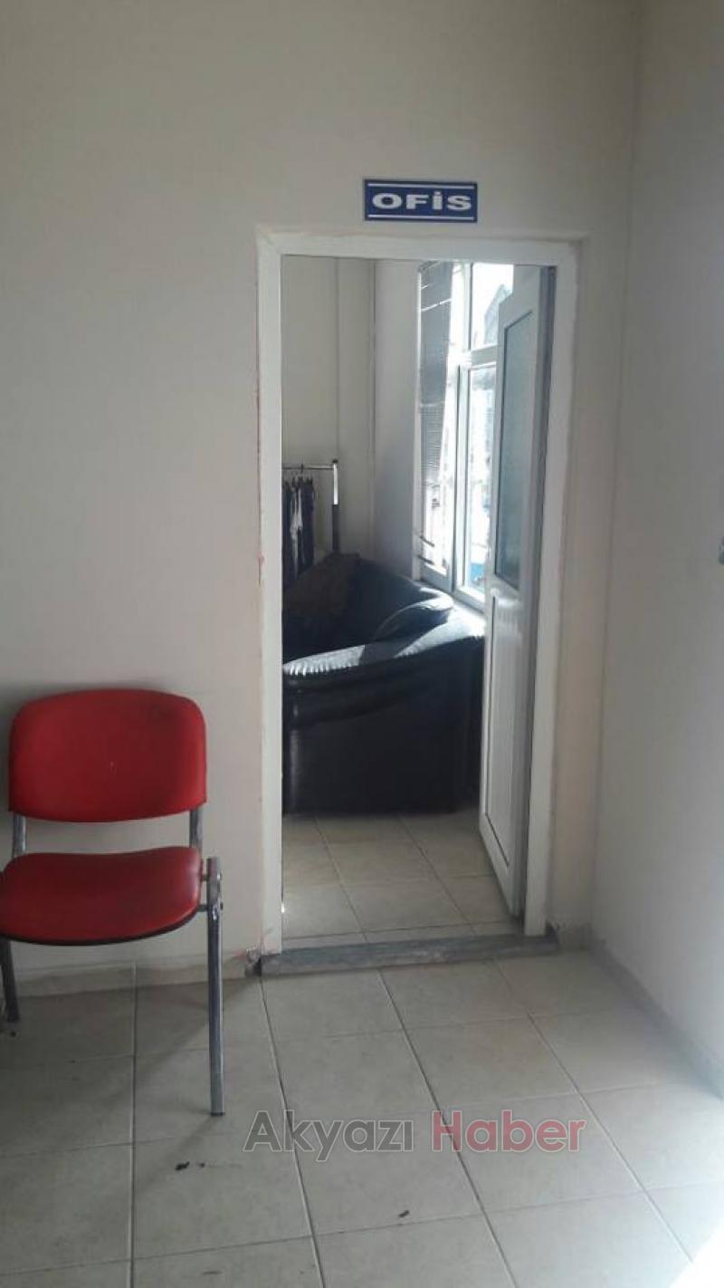  Kiralık Konfeksiyon Atölyesi