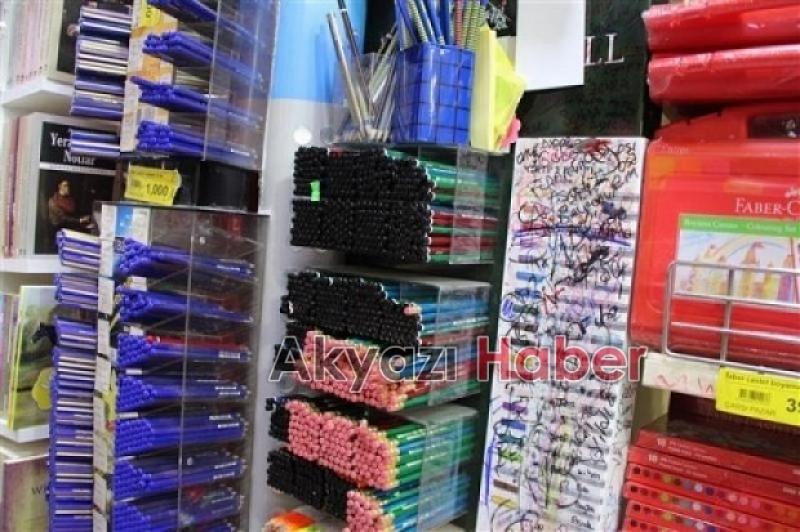 Kırtasiye Alışverişi Bu Yıl da Çarşı Pazarda