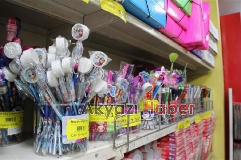 Kırtasiye Alışverişi Bu Yıl da Çarşı Pazarda