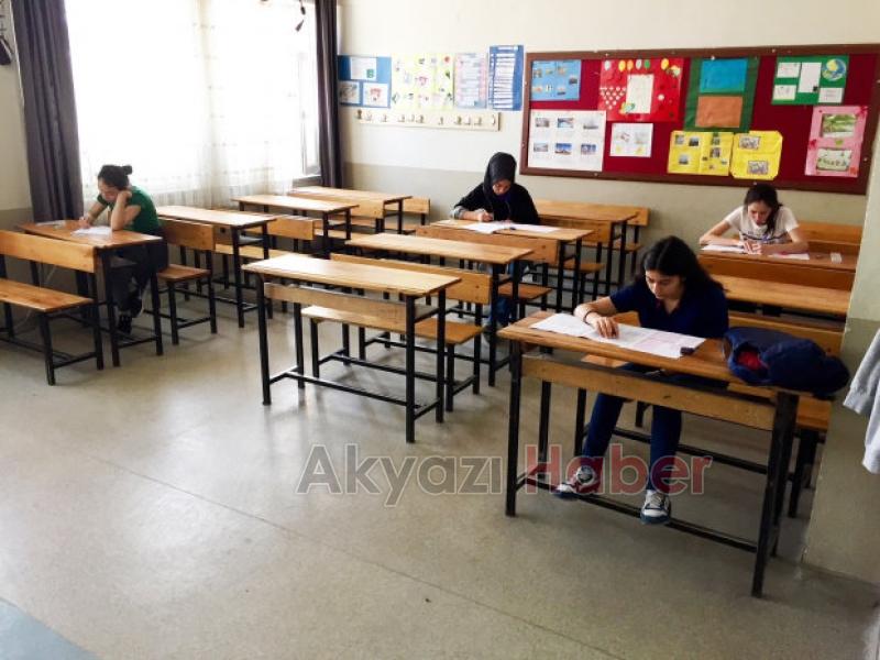 Kitap Kurdu Yarışması Yapıldı