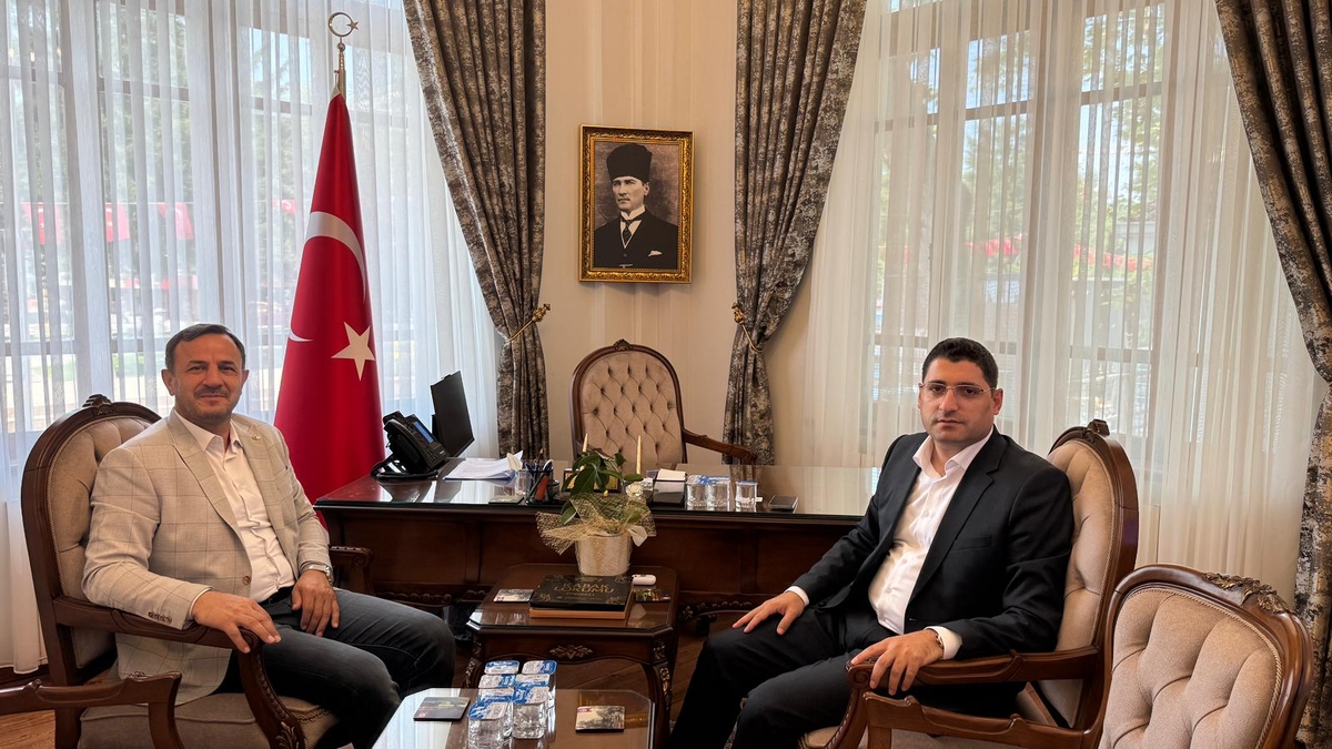 Kızılay Akyazı Şubesi’nden Yusuf İzci’ye ziyaret