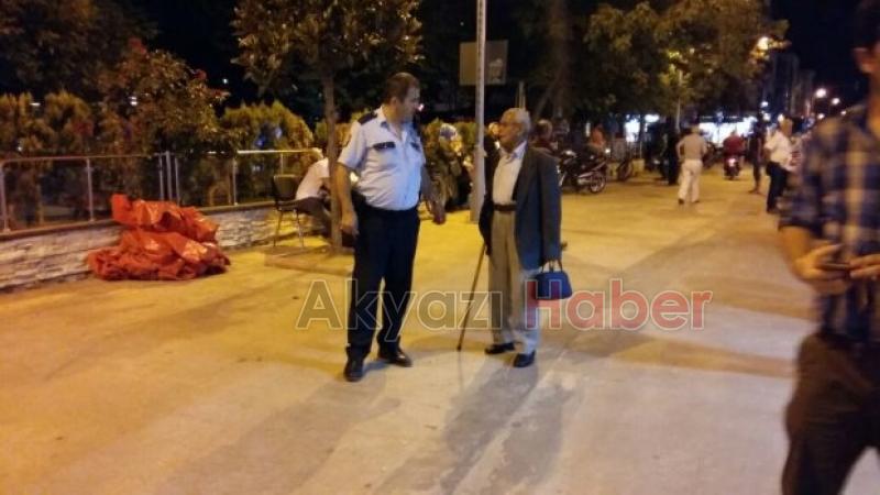 Kızının Yanında Kalan Yaşlı Adam Evden Atıldı