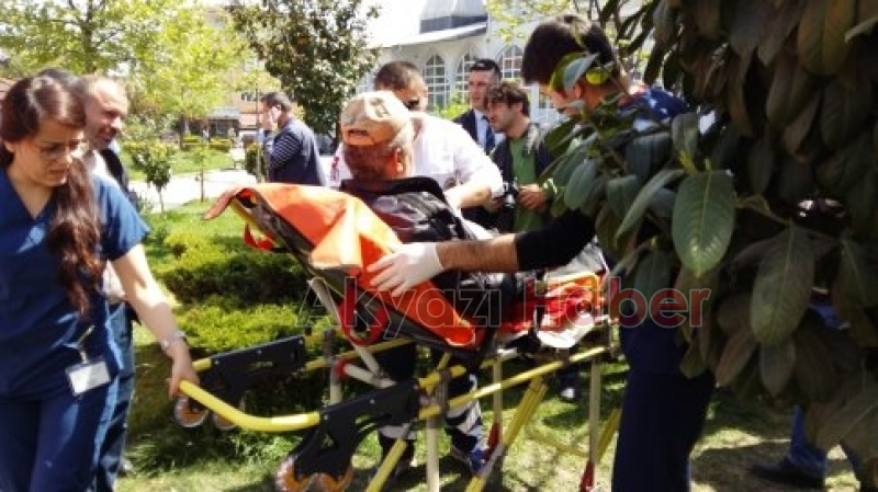 Kolonya İçen Vatandaş Fenalaştı