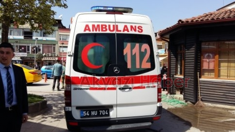 Kolonya İçen Vatandaş Fenalaştı