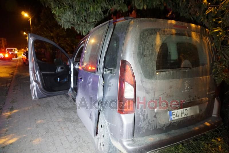  Kontrolden Çıkan Araç Odunluğa Girdi