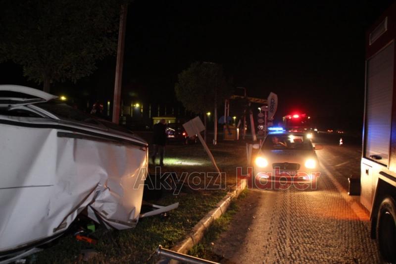 Kontrolden Çıkan Otomobil Petrole Daldı