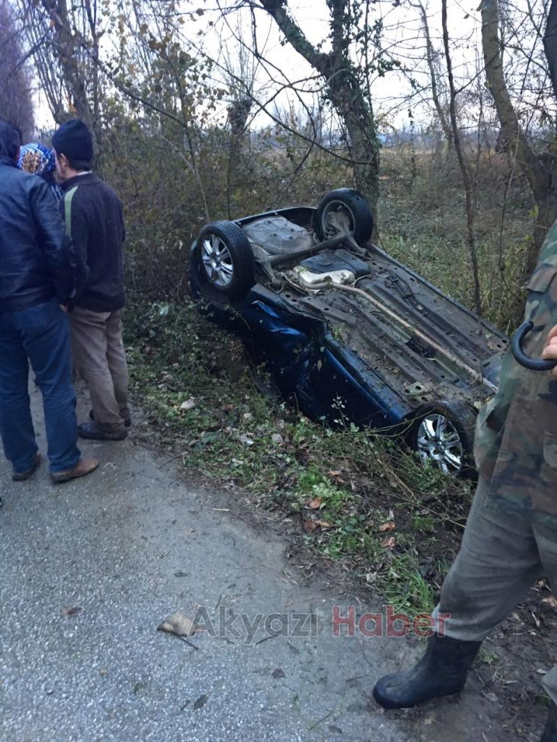 Kontrolden Çıkan Otomobil Takla Attı