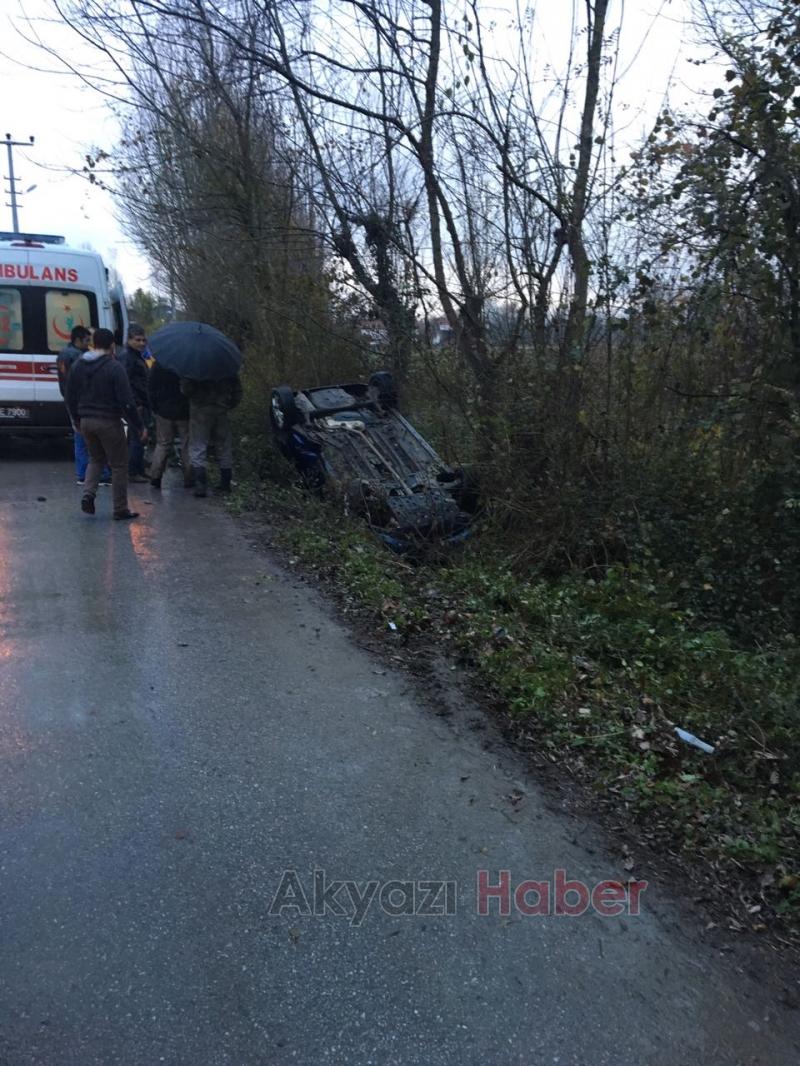 Kontrolden Çıkan Otomobil Takla Attı