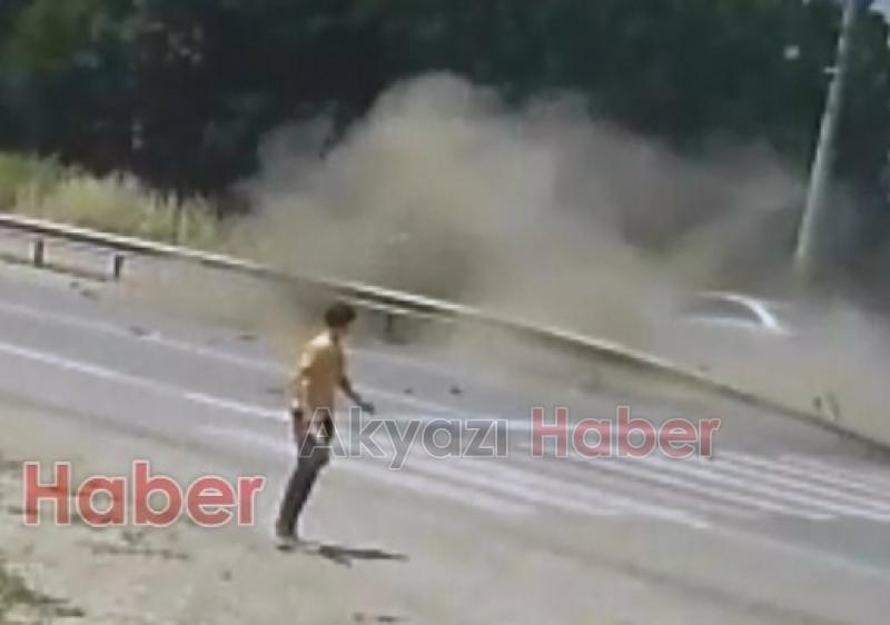 Kontrolü Kaybeden Araç Refüje Girdi