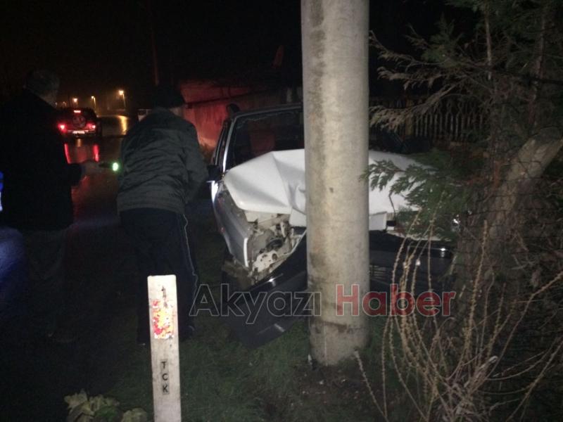 Kontrolü Kaybeden Sürücü Direğe Çarptı