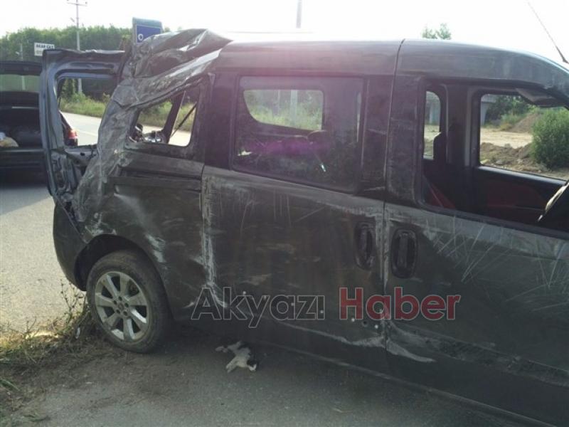 Kontrolü Kaybeden Sürücü Duvara Çarptı