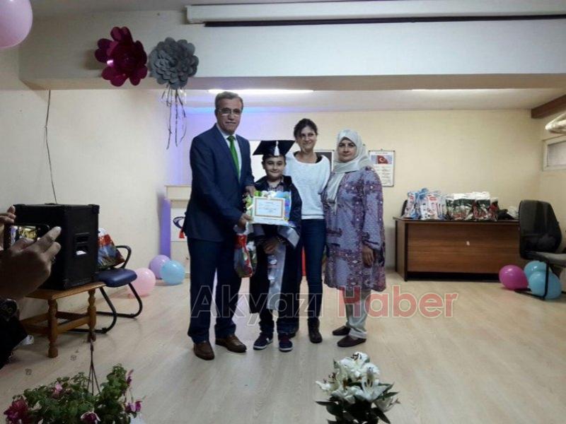 Konuralp İlkokulu nda Karne Töreni