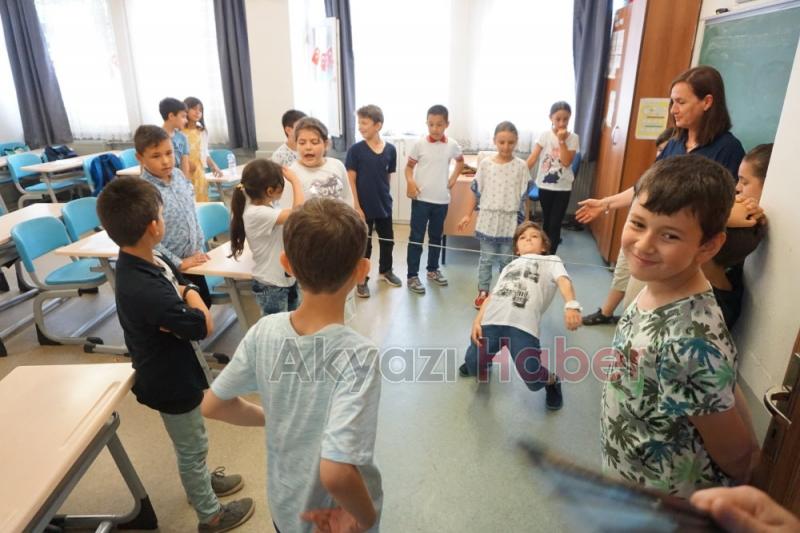 Konuralp İlkokulunda Karne Heyecanı