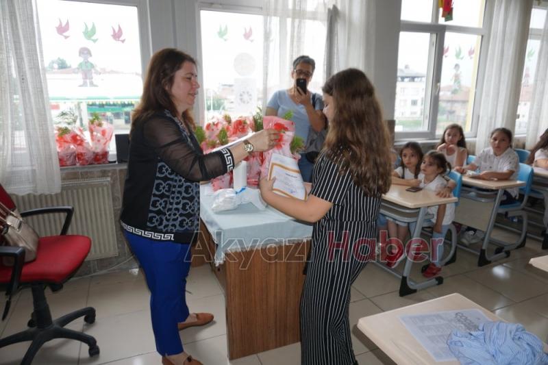 Konuralp İlkokulunda Karne Heyecanı