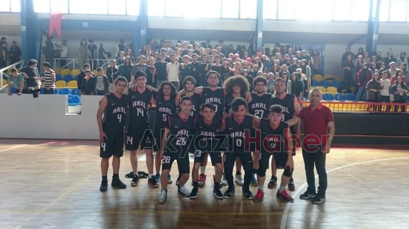 Konuralp Lisesinden Çifte Şampiyonluk