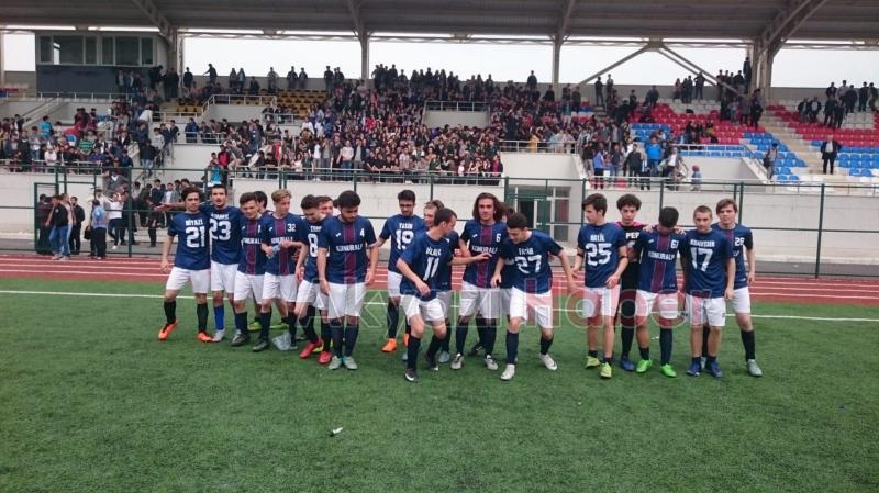 Konuralp Lisesinden Çifte Şampiyonluk