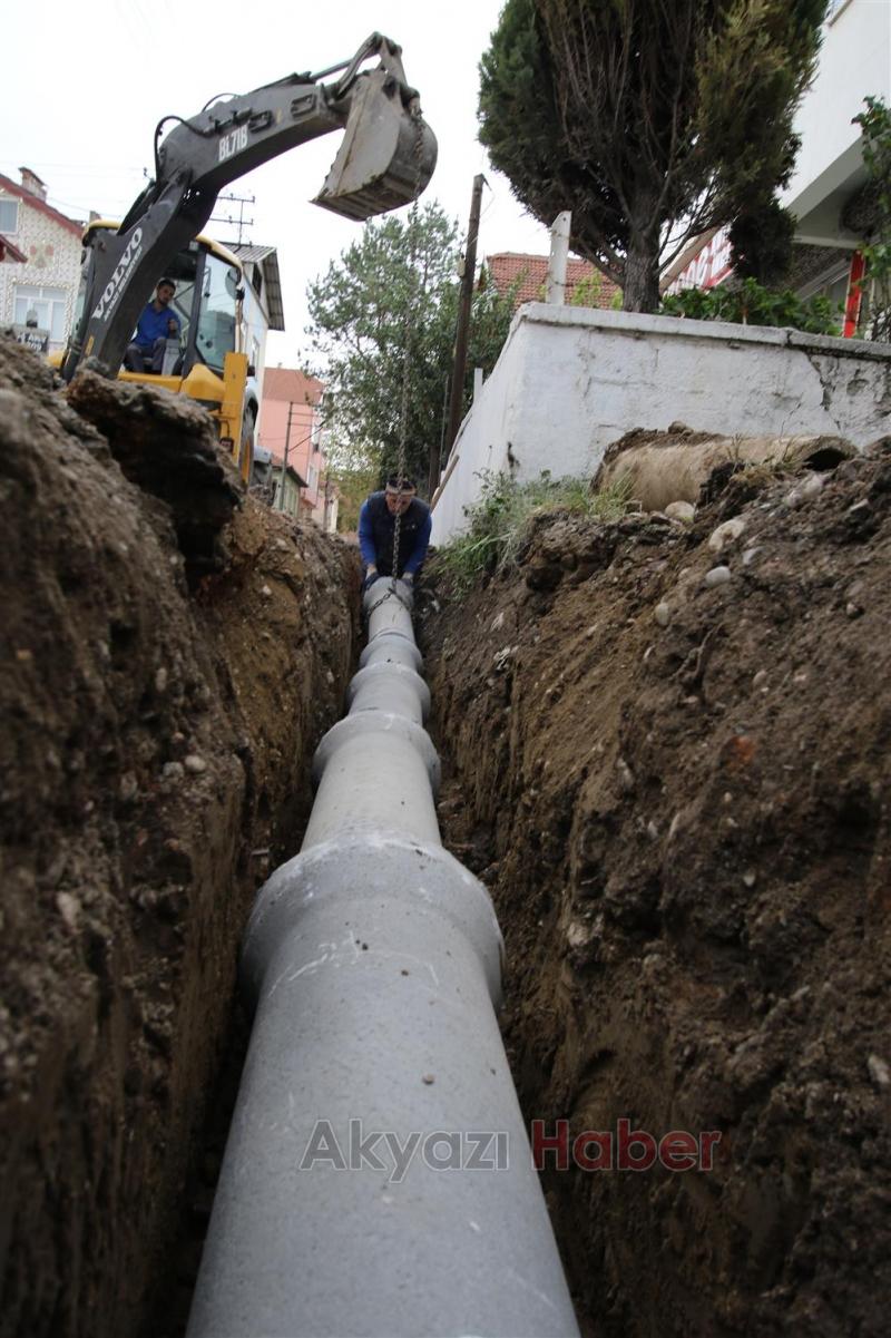 KONURALP MAHALLESİNDE 11000 METREKARE KİLİTLİ PARKE ÇALIŞMASI