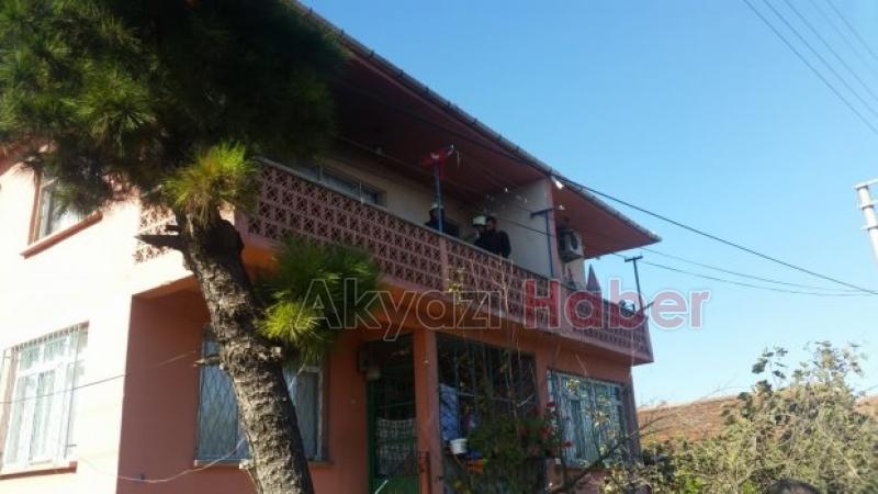 Konuralp Mahallesinde Korkutan Yangın