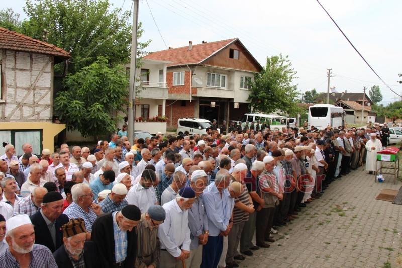 Kore Gazisi Kazım Ertaş Askeri Törenle Ebediyete Uğurlandı